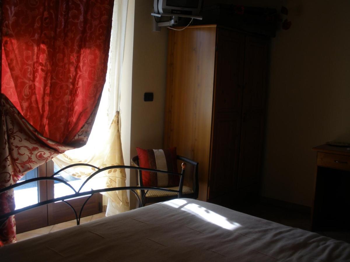 גובונה Agriturismo Monbertola מראה חיצוני תמונה